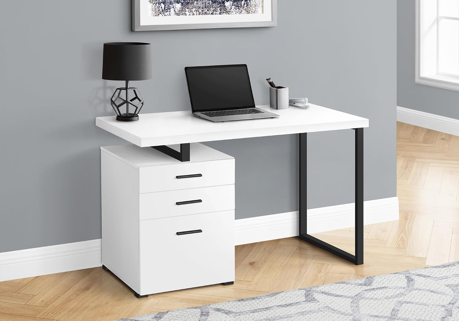 Biurko komputerowe do domowego – Desk Setup Black And White recenzja i cena