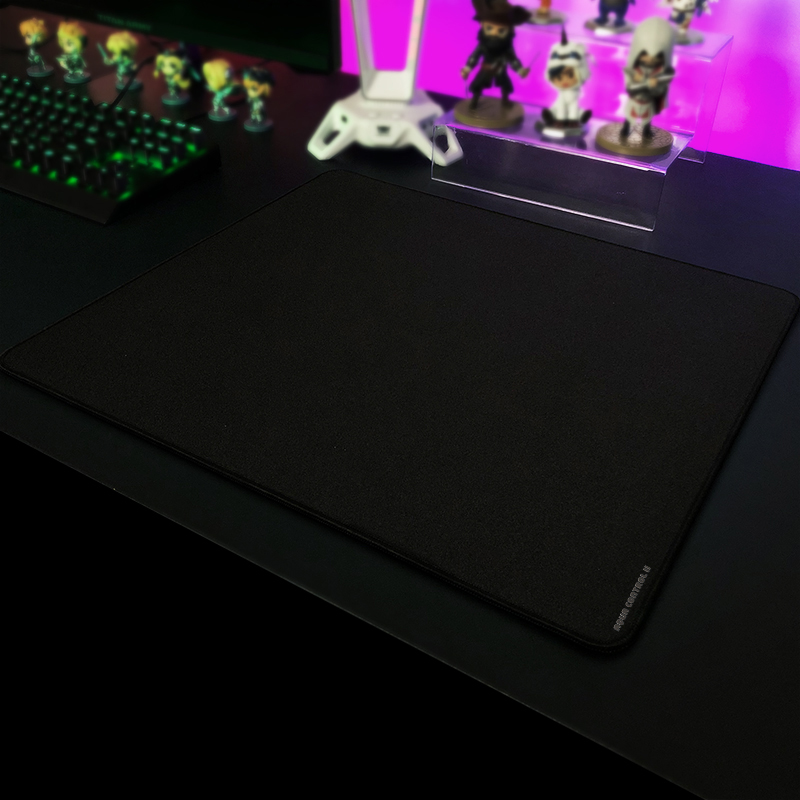 Podkładka pod mysz X-Raypad Aq – Desk Setup Black And White recenzja i cena