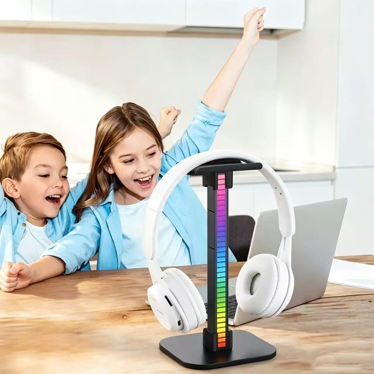 Stojak na słuchawki gamingowe  – Headphone Hook Under recenzja i cena