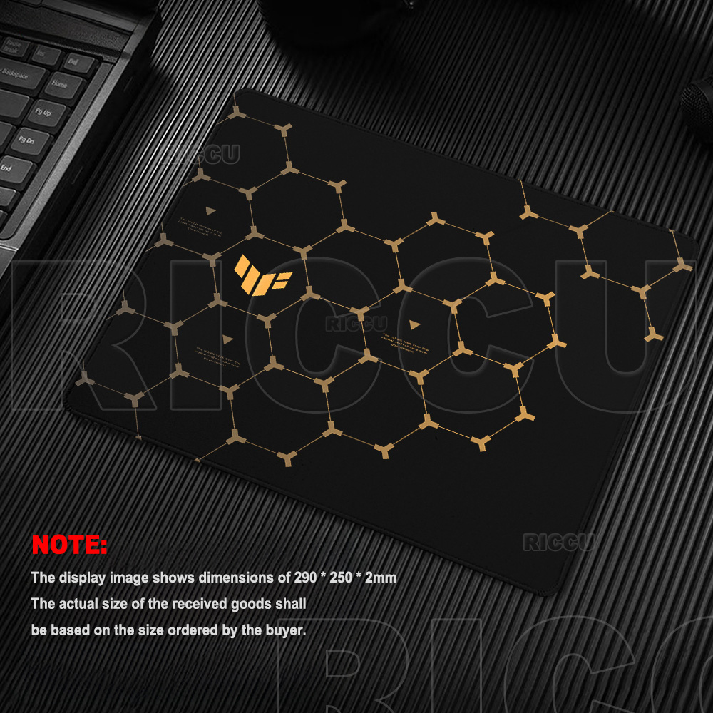 Podkładka pod mysz Hexagon TUF – Desk Setup Black And White recenzja i cena